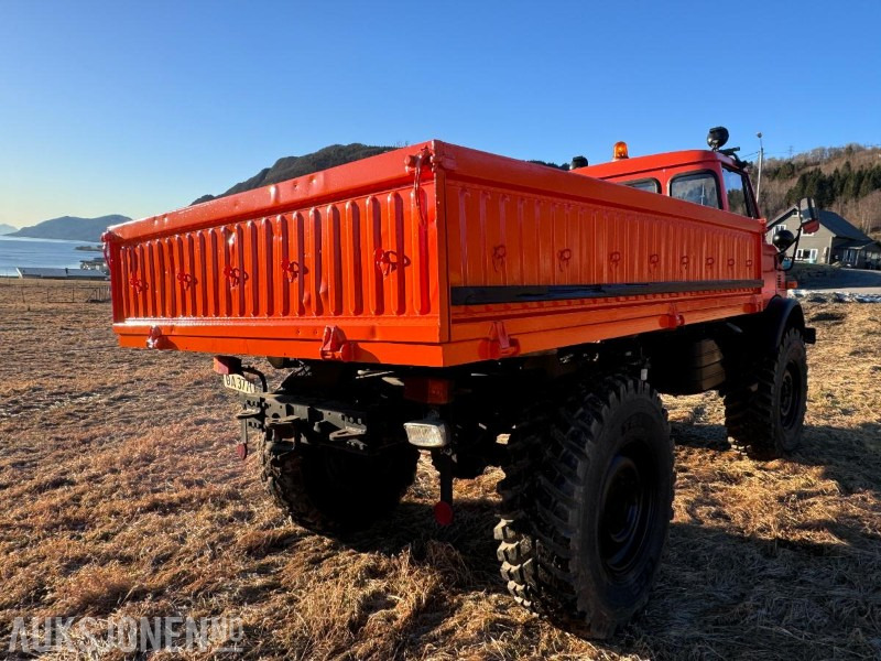 1975 Mercedes-Benz Unimog - 4x4 - Registrert som Motorredskap med kraftuttak - 80 km - Vrachtwagen met open laadbak: afbeelding 4 1975 Mercedes-Benz Unimog - 4x4 - Registrert som Motorredskap med kraftuttak - 80 km - Vrachtwagen met open laadbak: afbeelding 4