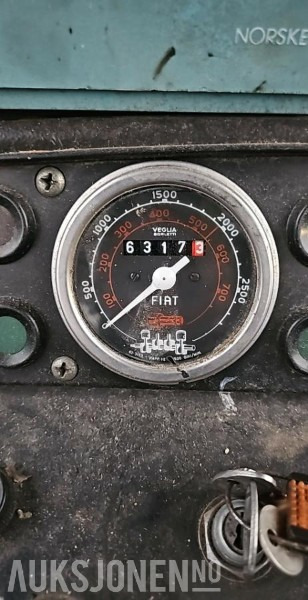 Tractor 1981 Fiat 640dt med Tømmerhenger- og kran: afbeelding 9