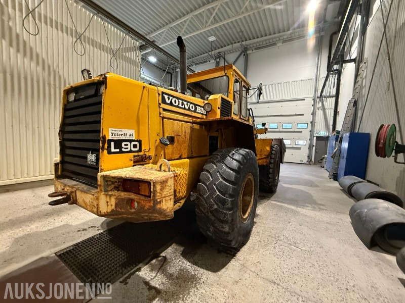 1986 Volvo L90 Hjullaster med skuffe - Wiellader: afbeelding 5 1986 Volvo L90 Hjullaster med skuffe - Wiellader: afbeelding 5