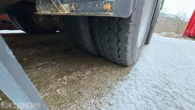 Tank aanhanger 1996 ATKA RSP 24 trippelkjerre med Hillevåg tipp bulktank 6 kammers: afbeelding 6 Tank aanhanger 1996 ATKA RSP 24 trippelkjerre med Hillevåg tipp bulktank 6 kammers: afbeelding 6