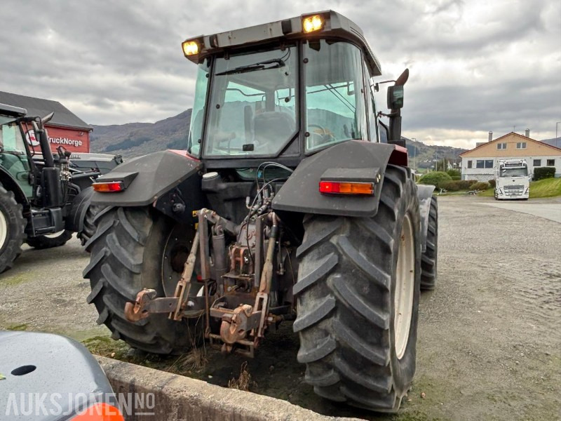 1996 Massey Ferguson 6180. Quicke Q950 Frontlaster - Tractor: afbeelding 4 1996 Massey Ferguson 6180. Quicke Q950 Frontlaster - Tractor: afbeelding 4