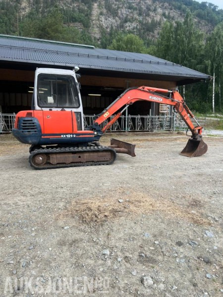 1997 Kubota KX 121-2 gravemaskin med 2 skuffer og klype - Graafmachine: afbeelding 4 1997 Kubota KX 121-2 gravemaskin med 2 skuffer og klype - Graafmachine: afbeelding 4