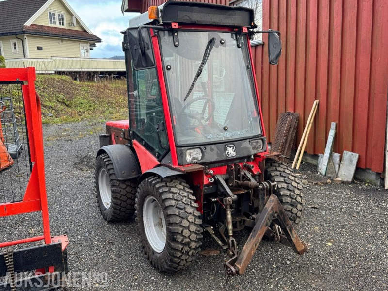 2002 Antonio Carraro Superpark 4400 HST med v-plog og snøfreser - Tractor: afbeelding 3 2002 Antonio Carraro Superpark 4400 HST med v-plog og snøfreser - Tractor: afbeelding 3