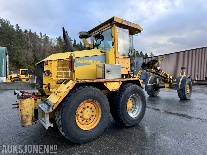 2002 Vammas RG-281 Veihøvel / Road Grader - rep.objekt / Delemaskin - Bouwmaterieel: afbeelding 4 2002 Vammas RG-281 Veihøvel / Road Grader - rep.objekt / Delemaskin - Bouwmaterieel: afbeelding 4