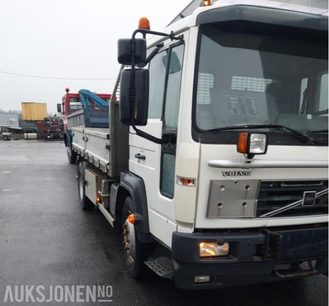2002 Volvo FL 4x2 Tippbil Retarder, Hydraulikk, Brøyteplate - Kipper vrachtwagen: afbeelding 4 2002 Volvo FL 4x2 Tippbil Retarder, Hydraulikk, Brøyteplate - Kipper vrachtwagen: afbeelding 4