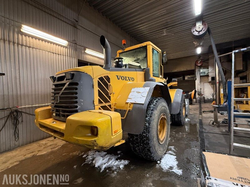 2006 Volvo L120E Hjullaster - Skuff - Vekt - S.smøring - 3438T - Wiellader: afbeelding 5 2006 Volvo L120E Hjullaster - Skuff - Vekt - S.smøring - 3438T - Wiellader: afbeelding 5