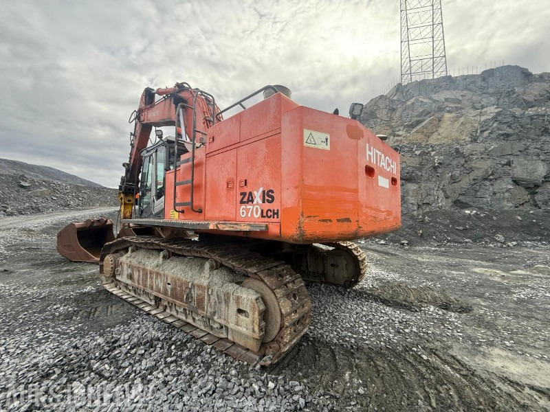 2007 Hitachi ZX670LCH-3 - GRAVEMASKIN - Graafmachine: afbeelding 2 2007 Hitachi ZX670LCH-3 - GRAVEMASKIN - Graafmachine: afbeelding 2