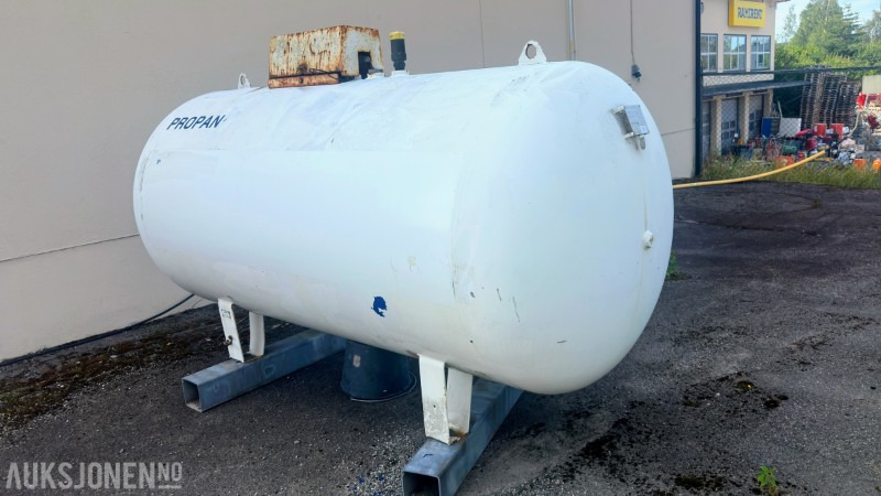2007 Propantank 2.7 m³ Stasjonær - Bouwmaterieel: afbeelding 2 2007 Propantank 2.7 m³ Stasjonær - Bouwmaterieel: afbeelding 2