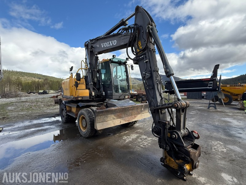 2008 Volvo EW160C hjulgraver - jernbanerigget - tiltrotator - Graafmachine: afbeelding 3 2008 Volvo EW160C hjulgraver - jernbanerigget - tiltrotator - Graafmachine: afbeelding 3