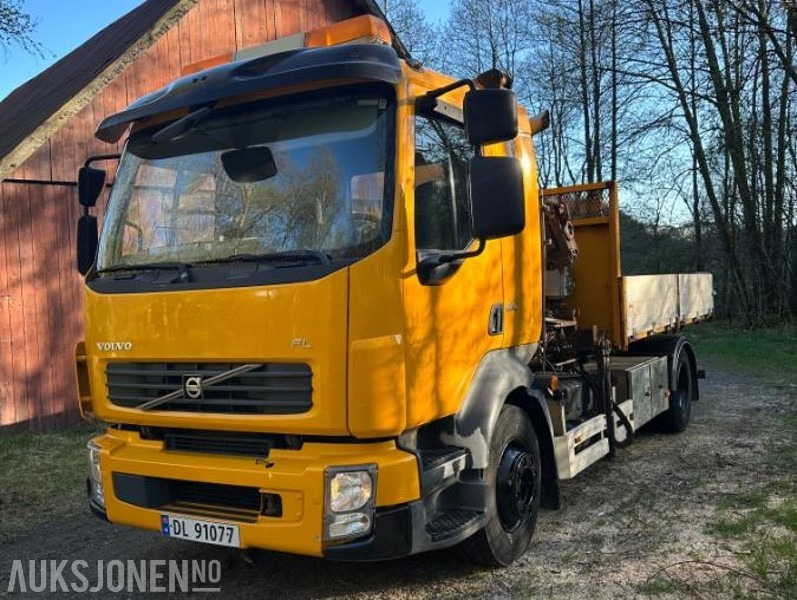 2008 Volvo FL-240 Kranbil med Tipp EU OK NY SERVICE SKRIVERKONTROLL - Kraanwagen: afbeelding 1 2008 Volvo FL-240 Kranbil med Tipp EU OK NY SERVICE SKRIVERKONTROLL - Kraanwagen: afbeelding 1