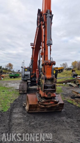 Graafmachine 2009 Hitachi ZX225USLC-3 Beltegraver m/GPS/Rototilt med klype/3 skuffer, 12800 timer: afbeelding 9 Graafmachine 2009 Hitachi ZX225USLC-3 Beltegraver m/GPS/Rototilt med klype/3 skuffer, 12800 timer: afbeelding 9
