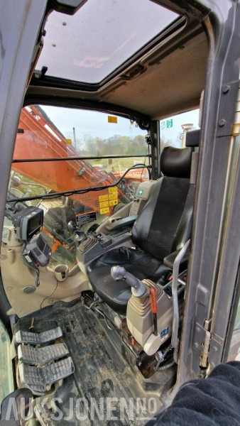 Graafmachine 2009 Hitachi ZX225USLC-3 Beltegraver m/GPS/Rototilt med klype/3 skuffer, 12800 timer: afbeelding 20 Graafmachine 2009 Hitachi ZX225USLC-3 Beltegraver m/GPS/Rototilt med klype/3 skuffer, 12800 timer: afbeelding 20