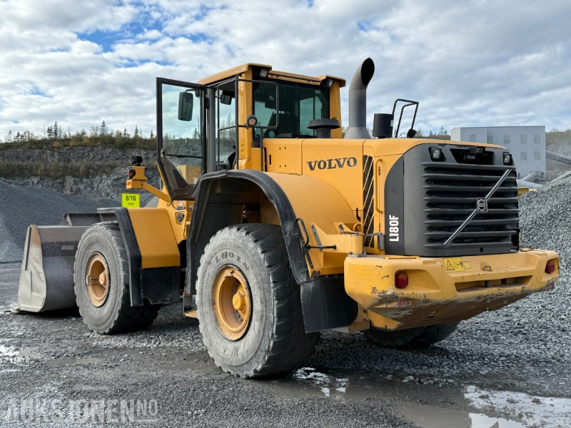 2010 Volvo L180F hjullaster med skuffe / Spakstyring - Wiellader: afbeelding 3 2010 Volvo L180F hjullaster med skuffe / Spakstyring - Wiellader: afbeelding 3