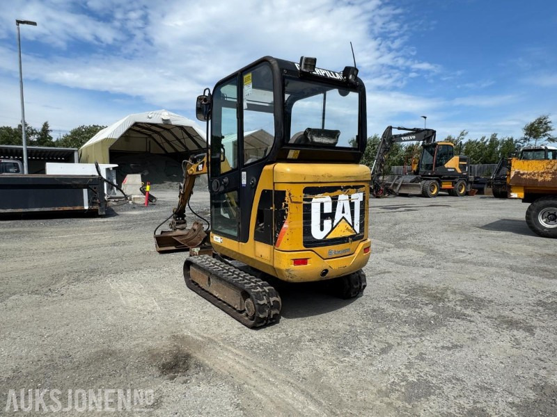 Minigraafmachine 2011 Cat 301.8 minigraver m/Smalskuffe og hydraulisk pusseskuffe: afbeelding 9