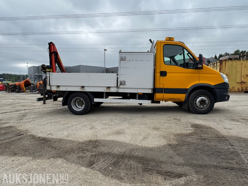 2013 Iveco Daily Planbil m/palfinger kran. - Vrachtwagen met open laadbak: afbeelding 4 2013 Iveco Daily Planbil m/palfinger kran. - Vrachtwagen met open laadbak: afbeelding 4