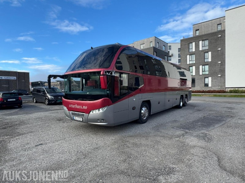 2013 MAN NEOPLAN Cityliner EEV - 53 seter - 615222km -turbuss - Touringcar: afbeelding 1 2013 MAN NEOPLAN Cityliner EEV - 53 seter - 615222km -turbuss - Touringcar: afbeelding 1