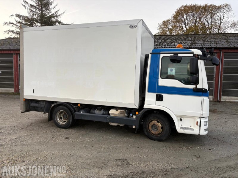 2013 MAN TGL8 220 4X2 Euro6T 3 seter servicevogn C1-reg. - Bakwagen: afbeelding 5 2013 MAN TGL8 220 4X2 Euro6T 3 seter servicevogn C1-reg. - Bakwagen: afbeelding 5