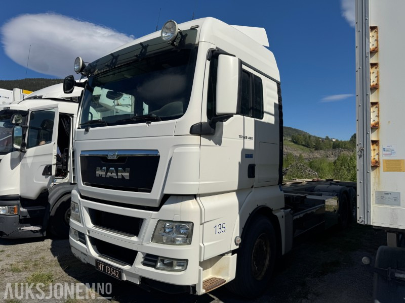 2013 MAN TGX 26.480 chassis med containerfester - Containertransporter/ Wissellaadbak vrachtwagen: afbeelding 1 2013 MAN TGX 26.480 chassis med containerfester - Containertransporter/ Wissellaadbak vrachtwagen: afbeelding 1