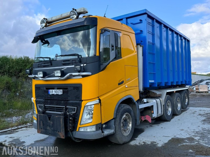 2013 Volvo FH540 Brøyterigget Krokbil - 8x4 Tandem - Palfinger 22 tonns hydraulisk krokløft - Haakarmsysteem vrachtwagen: afbeelding 1 2013 Volvo FH540 Brøyterigget Krokbil - 8x4 Tandem - Palfinger 22 tonns hydraulisk krokløft - Haakarmsysteem vrachtwagen: afbeelding 1