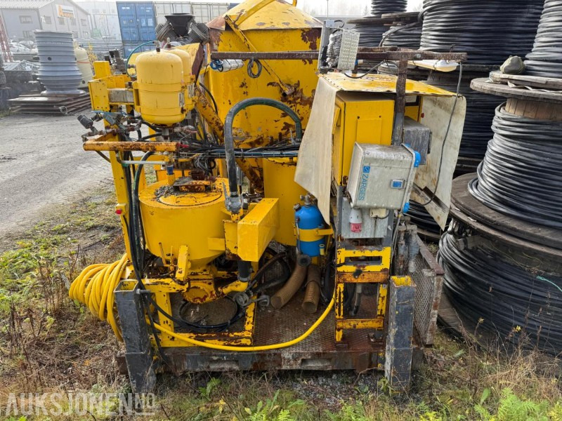 2014 Atlas Copco Unigrout Rig Smart M2 E45 / Injeksjonsplattform - Bouwmaterieel: afbeelding 5 2014 Atlas Copco Unigrout Rig Smart M2 E45 / Injeksjonsplattform - Bouwmaterieel: afbeelding 5
