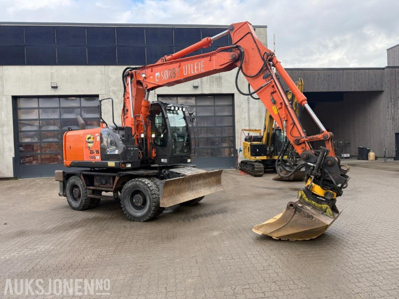 2014 Hitachi Zaxis 140W HJULGRAVER ENGCON TILTROTATOR SERVICEHISTORIKK SENTRALSMØRING. - Graafmachine: afbeelding 3 2014 Hitachi Zaxis 140W HJULGRAVER ENGCON TILTROTATOR SERVICEHISTORIKK SENTRALSMØRING. - Graafmachine: afbeelding 3