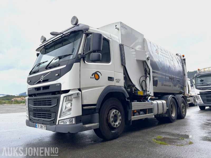 2014 Volvo FM420 EURO 6 sidelaster / komprimatorbil / renovasjonsbil - EU godkjent til 31.08.2026 - Vuilniswagen: afbeelding 1 2014 Volvo FM420 EURO 6 sidelaster / komprimatorbil / renovasjonsbil - EU godkjent til 31.08.2026 - Vuilniswagen: afbeelding 1