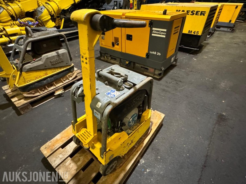 2014 Wacker Neuson DPU 3750 Hets vibroplate - Wals: afbeelding 3 2014 Wacker Neuson DPU 3750 Hets vibroplate - Wals: afbeelding 3