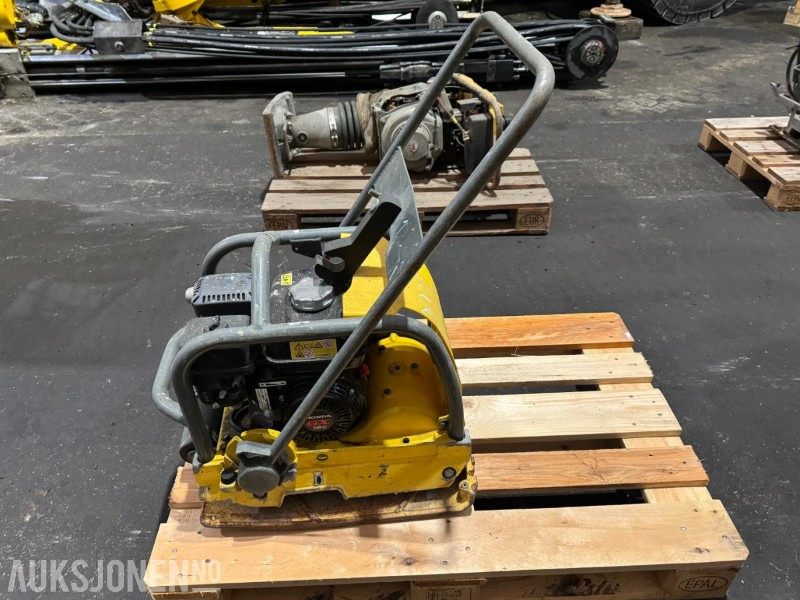 2014 Wacker Neuson vibroplate - Wals: afbeelding 2 2014 Wacker Neuson vibroplate - Wals: afbeelding 2
