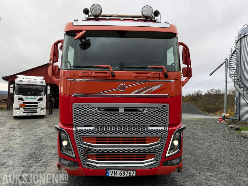 2015 Volvo FH16 650 8x4 med AJK Hydrolift krokløft og I-Shift - Haakarmsysteem vrachtwagen: afbeelding 2 2015 Volvo FH16 650 8x4 med AJK Hydrolift krokløft og I-Shift - Haakarmsysteem vrachtwagen: afbeelding 2