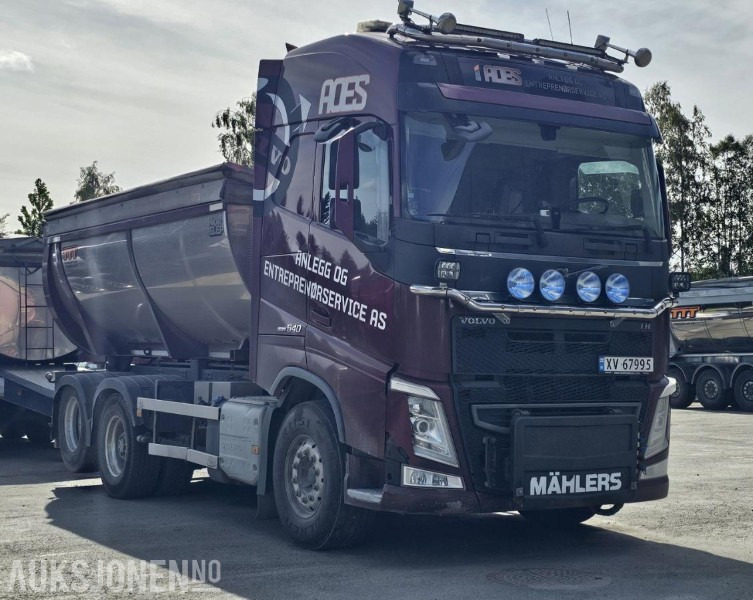 2015 Volvo FH540 6X2 brøyterigget med Norslep tippkasse og asfaltbalje - Kipper vrachtwagen: afbeelding 3 2015 Volvo FH540 6X2 brøyterigget med Norslep tippkasse og asfaltbalje - Kipper vrachtwagen: afbeelding 3