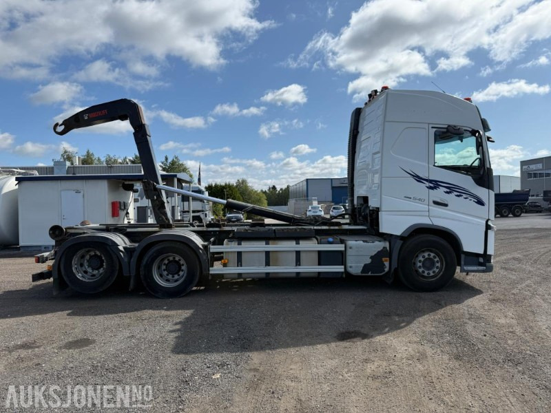 2015 Volvo FH540 KROKBIL M/20T MULTILIFTKROK. - Haakarmsysteem vrachtwagen: afbeelding 4 2015 Volvo FH540 KROKBIL M/20T MULTILIFTKROK. - Haakarmsysteem vrachtwagen: afbeelding 4