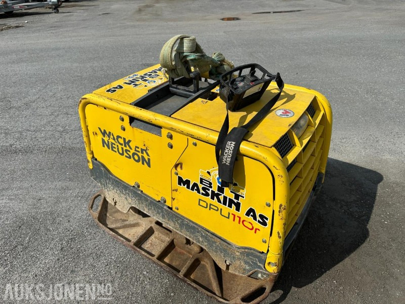 2016 Wacker Neuson DPU110rLem970 - 142 timer - VIBROPLATE - Wals: afbeelding 1 2016 Wacker Neuson DPU110rLem970 - 142 timer - VIBROPLATE - Wals: afbeelding 1