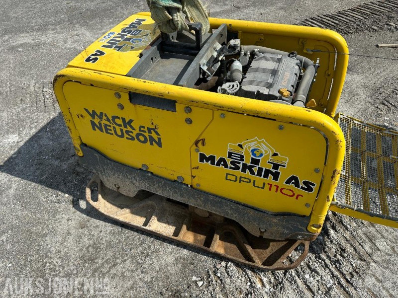 2016 Wacker Neuson DPU110rLem970 - 142 timer - VIBROPLATE - Wals: afbeelding 4 2016 Wacker Neuson DPU110rLem970 - 142 timer - VIBROPLATE - Wals: afbeelding 4