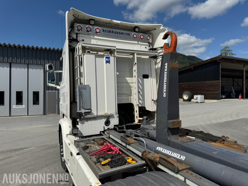 Haakarmsysteem vrachtwagen 2017 Scania R730 4-akslet krokbil 8X4, EURO 6, KRANHYDRAULIKK, EVOLUTION 125: afbeelding 17