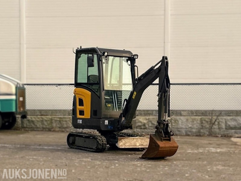 2017 VOLVO EC18D MINIGRAVER 1790 KG SMP GRAVESKUFFE 2358 TIMER - Minigraafmachine: afbeelding 2 2017 VOLVO EC18D MINIGRAVER 1790 KG SMP GRAVESKUFFE 2358 TIMER - Minigraafmachine: afbeelding 2