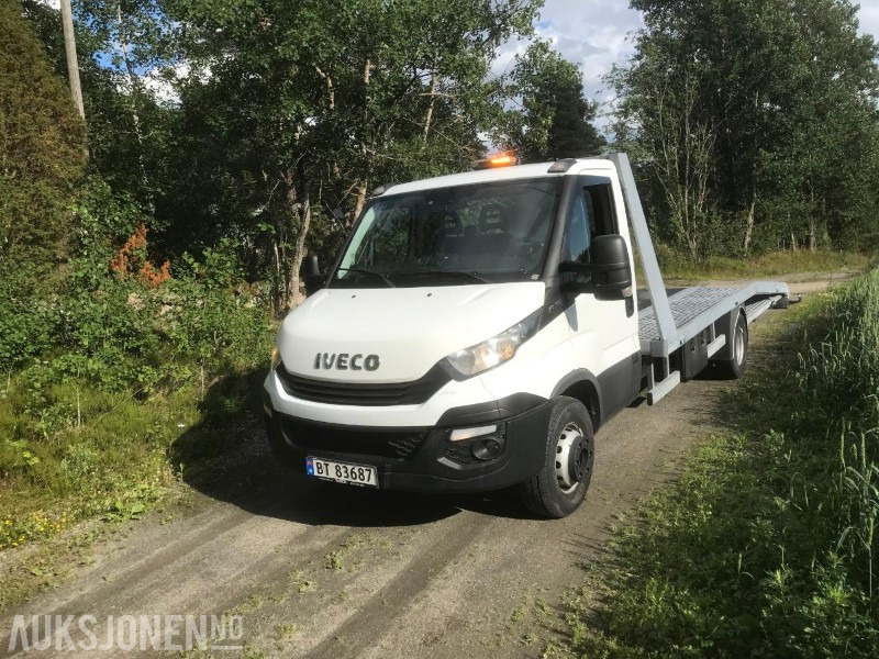 2018 Iveco Daily, Planbil, Hengerfeste, Webasto - Vrachtwagen met open laadbak: afbeelding 1 2018 Iveco Daily, Planbil, Hengerfeste, Webasto - Vrachtwagen met open laadbak: afbeelding 1