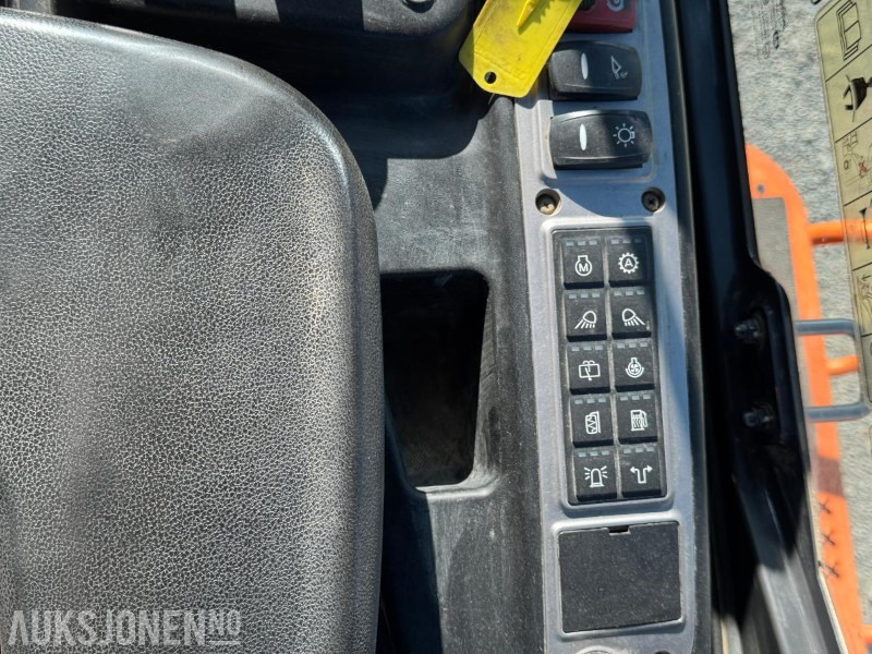 Wiellader 2019 Doosan DL550-5 hjullaster med skuffe / Spakstyring / Loadtronic vekt: afbeelding 37