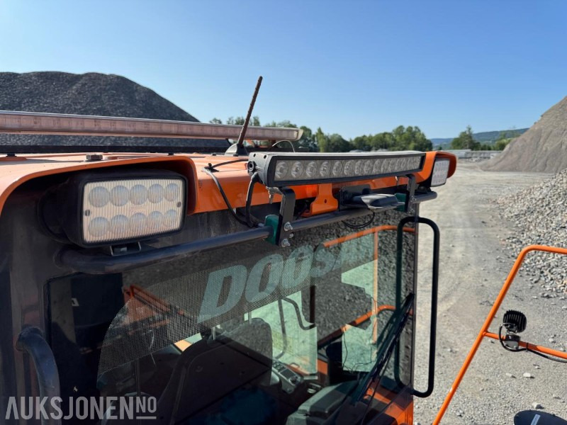 Wiellader 2019 Doosan DL550-5 hjullaster med skuffe / Spakstyring / Loadtronic vekt: afbeelding 46