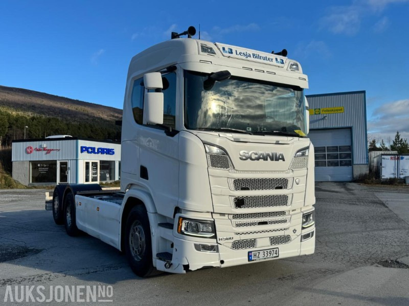 2020 Scania R580 CHASSIS, V8, EURO 6, SVING AKSEL 3, DIESELVARMER, - Chassis vrachtwagen: afbeelding 3 2020 Scania R580 CHASSIS, V8, EURO 6, SVING AKSEL 3, DIESELVARMER, - Chassis vrachtwagen: afbeelding 3