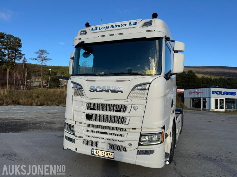 2020 Scania R580 CHASSIS, V8, EURO 6, SVING AKSEL 3, DIESELVARMER, - Chassis vrachtwagen: afbeelding 2 2020 Scania R580 CHASSIS, V8, EURO 6, SVING AKSEL 3, DIESELVARMER, - Chassis vrachtwagen: afbeelding 2