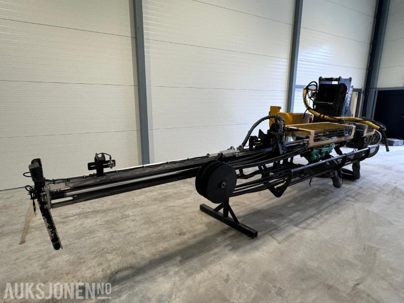 2020 Stone Power SD32 Boretårn for gravemaskin - Svært lite brukt - Montabert HC50 hammer - Med fjernstyring - Boormachine: afbeelding 4 2020 Stone Power SD32 Boretårn for gravemaskin - Svært lite brukt - Montabert HC50 hammer - Med fjernstyring - Boormachine: afbeelding 4