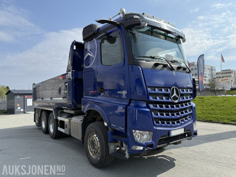 2021 Mercedes-Benz Arocs 3263 8x4 tridem tippbil - Kipper vrachtwagen: afbeelding 3 2021 Mercedes-Benz Arocs 3263 8x4 tridem tippbil - Kipper vrachtwagen: afbeelding 3
