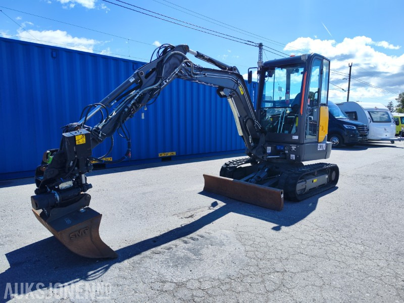 2022 Volvo EC27D – Meget godt utstyrt minigraver med lavt timeantall - Minigraafmachine: afbeelding 2 2022 Volvo EC27D – Meget godt utstyrt minigraver med lavt timeantall - Minigraafmachine: afbeelding 2