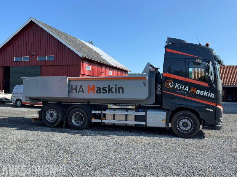 2023 Volvo FH - Krokbil med Dumperkasse og Maskinflak - Haakarmsysteem vrachtwagen: afbeelding 4 2023 Volvo FH - Krokbil med Dumperkasse og Maskinflak - Haakarmsysteem vrachtwagen: afbeelding 4