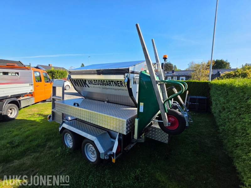 2024 Brian James Trailers A-Type asfalthenger med 2021 Svepac F 90A vibroplate 2.9kW, 2022 Honda EU22i strømaggregat og utstyr - Bouwmaterieel: afbeelding 3 2024 Brian James Trailers A-Type asfalthenger med 2021 Svepac F 90A vibroplate 2.9kW, 2022 Honda EU22i strømaggregat og utstyr - Bouwmaterieel: afbeelding 3