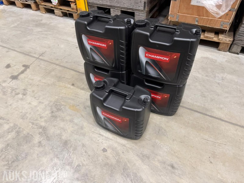 100 Liter Olje - Champion XRS 10W-30 FE Multifunctinal Oil - Aanbouwdeel voor Bouwmachine: afbeelding 2 100 Liter Olje - Champion XRS 10W-30 FE Multifunctinal Oil - Aanbouwdeel voor Bouwmachine: afbeelding 2