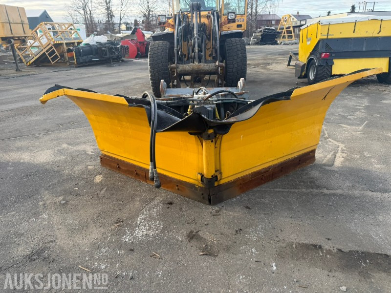 2002 Tellefsdal V3000HS V-plog – BM-feste – 2002-modell - Aanbouwdeel voor Bouwmachine: afbeelding 3 2002 Tellefsdal V3000HS V-plog – BM-feste – 2002-modell - Aanbouwdeel voor Bouwmachine: afbeelding 3