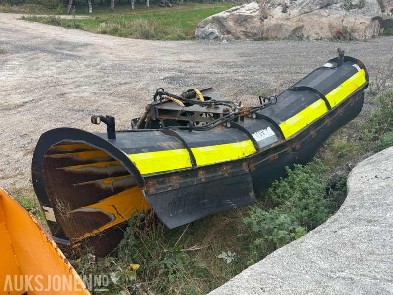 2006 Tellefsdal K70 snøskjær. - Aanbouwdeel voor Bouwmachine: afbeelding 4 2006 Tellefsdal K70 snøskjær. - Aanbouwdeel voor Bouwmachine: afbeelding 4