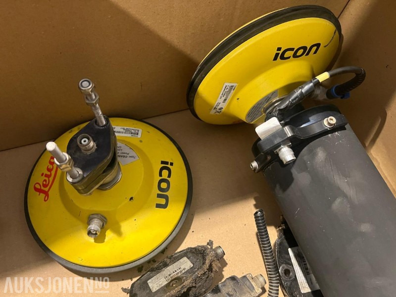 2017 Andre Leika GPS anlegg for gravemaskin - Aanbouwdeel voor Bouwmachine: afbeelding 2 2017 Andre Leika GPS anlegg for gravemaskin - Aanbouwdeel voor Bouwmachine: afbeelding 2