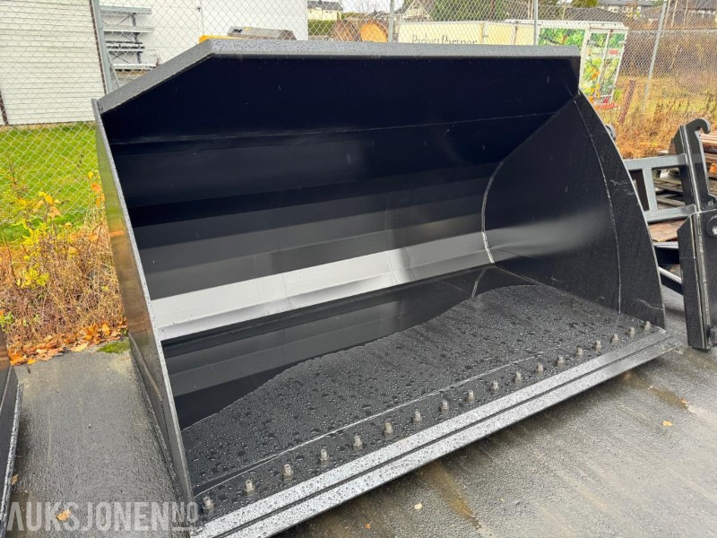 2025 Hjullasterskuffe med BM feste og utskiftbar kniv - Aanbouwdeel voor Bouwmachine: afbeelding 2 2025 Hjullasterskuffe med BM feste og utskiftbar kniv - Aanbouwdeel voor Bouwmachine: afbeelding 2